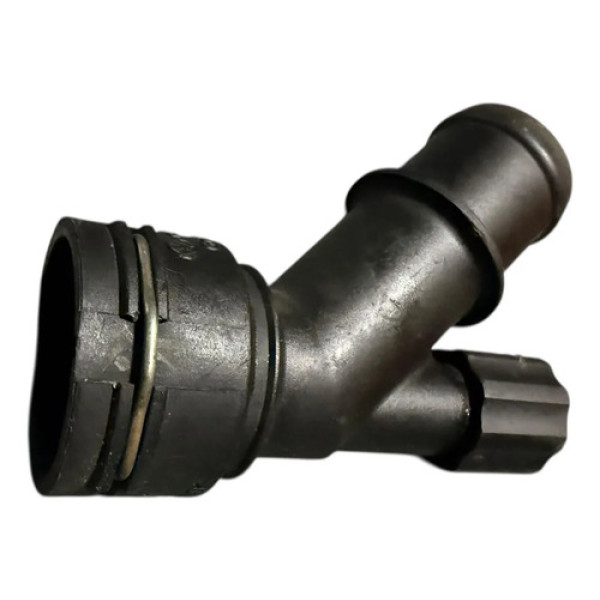 Conexão Flange Mangueira Inferior Radiador Audi A3 Golf Bora