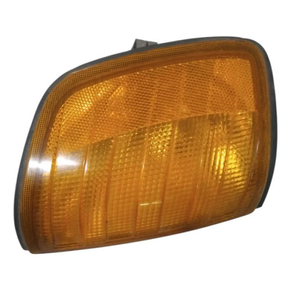 Lanterna Pisca Direito Mercedes W210 E320 95-02 A2108204364 Âmbar