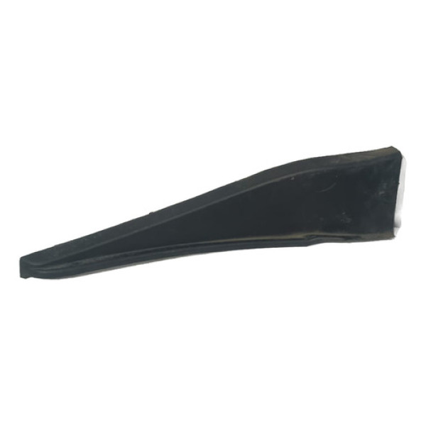 Moldura Lateral Para-brisa Le Gm Onix 26224654