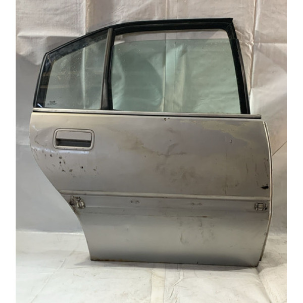 Porta Traseira Direita Gm Omega 1992 A 1998 Porta Seca Traseira Direito Prateado