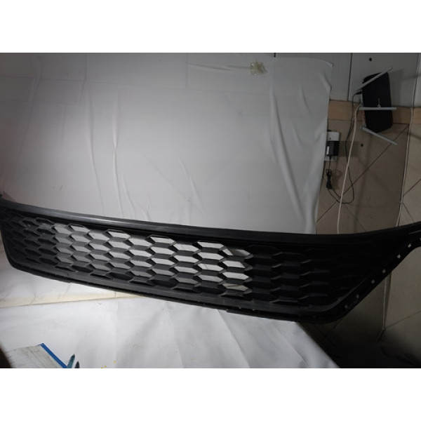Grade Central Parachoque Vw Saveiro Robust Gol G8 Fosco