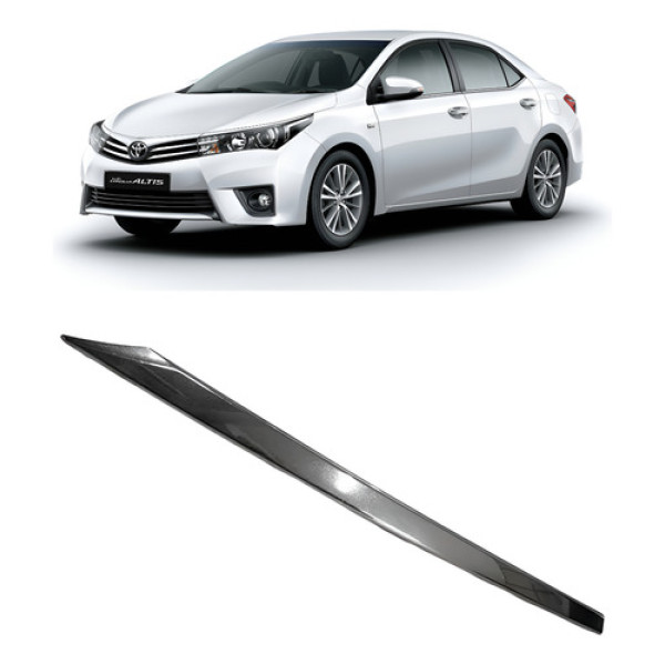 Friso Cromado Grade Inferior Le Toyota Corolla 2015 A 2017 Prateado
