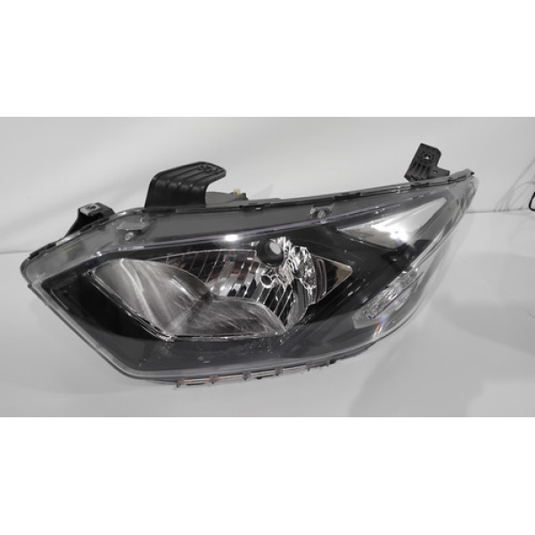 Farol Gm Onix/prisma 17 18 19 Ld Masc Negra S Led C/ Detalhe Esquerdo