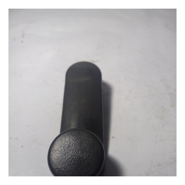Manivela Do Vidro Da Porta Chevrolet Corsa 1997/2008 Cinza-escuro
