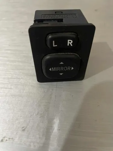 Comando Ajuste Do Retrovisor Elétrico Toyota Etios 183640