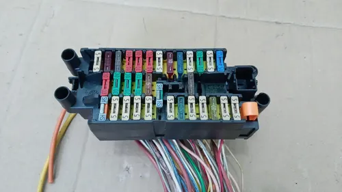 Caixa Fusível Relé Interna Citroen Xsara Break - 9635519180