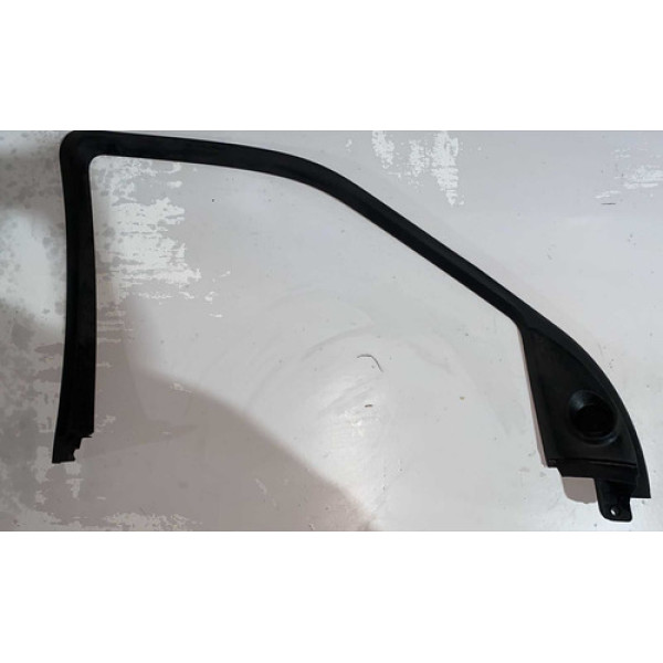 Acamamento Interno Da Porta Dianteira Esquerda Freelander 2 
