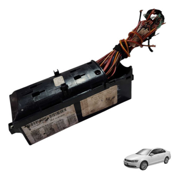 Caixa Fusiveis Vw Jetta 2011 2012 2013 2014 Usado
