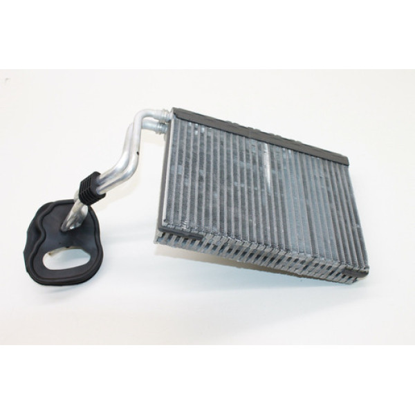 Radiador Caixa Evaporadora Ar/c Bmw 320i C/ Válvula Expanção