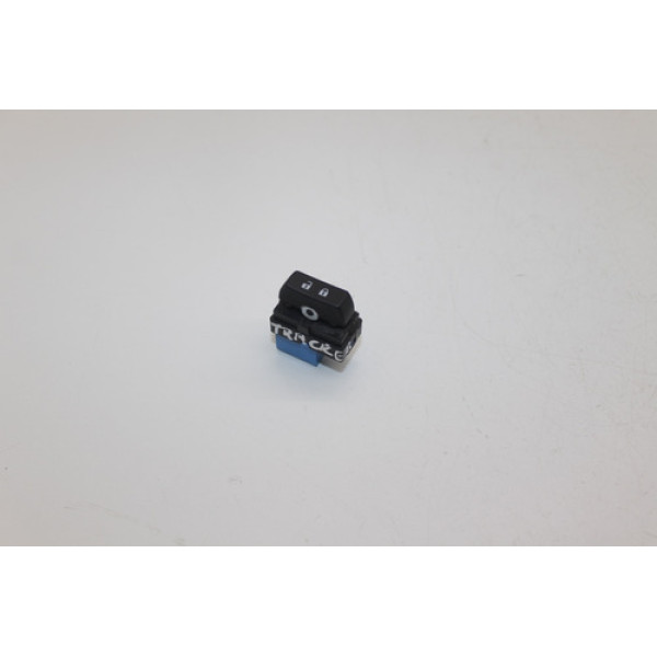Botão Trava Gm Tracker 14-19