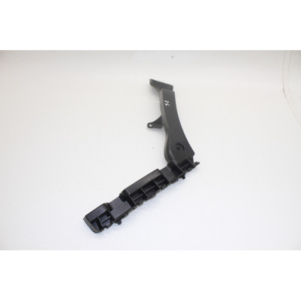 Guia Parachoque T.e Peugeot 3008 1.6 Thp Aut 2014 9683045680