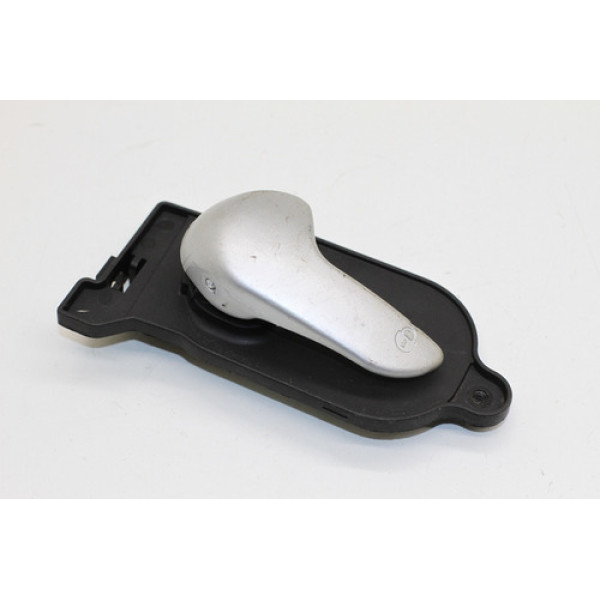 Maçaneta Interna Esquerda Ford Fiesta 03/07 2s65-a22601-af