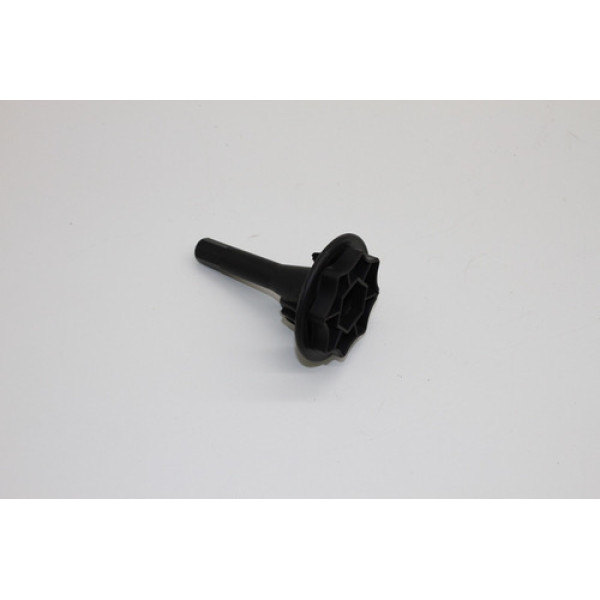 Parafuso Estepe Renault Logan 2018 7703041034