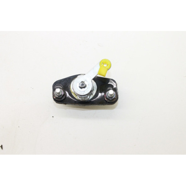 Cilindro Tampa Traseira Nissan Versa 