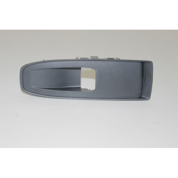 Moldura Comando Vidro D.d Subaru Xv 2019 76k735