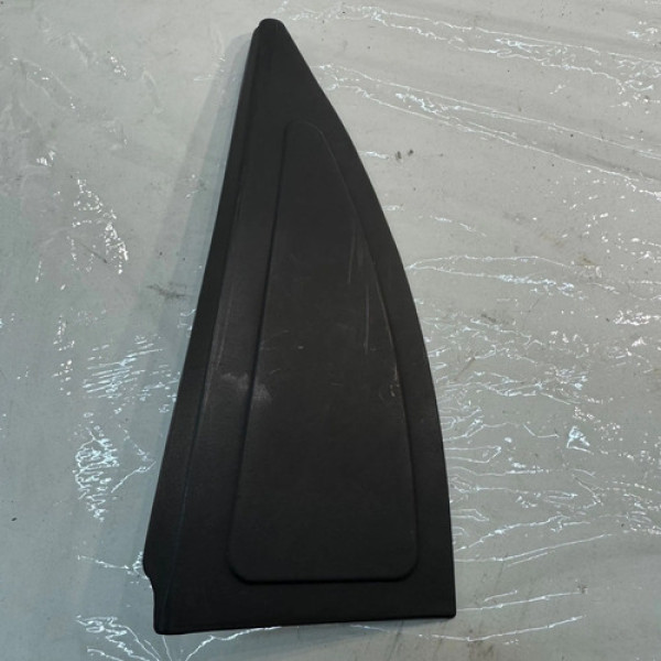 Acabamento Triangular Traseiro Esquerdo Chery Qq 2015 Preto