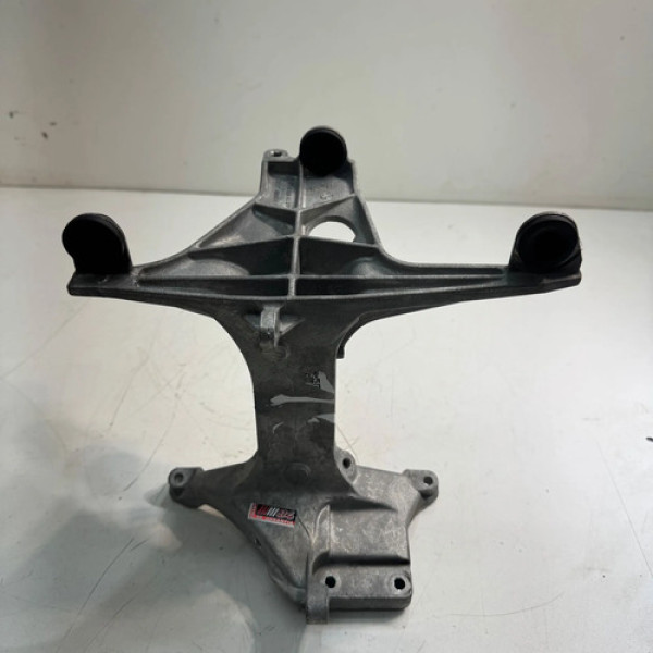 Suporte Do Intercooler Mercedes C180 C200 2015 2016 2017 