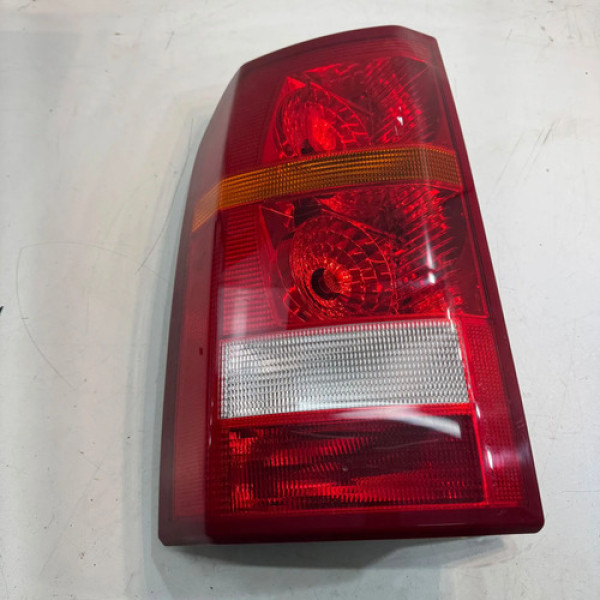 Lanterna Traseira Esquerda Discovery 3 2005 - 2009  Original Esquerdo Vermelho