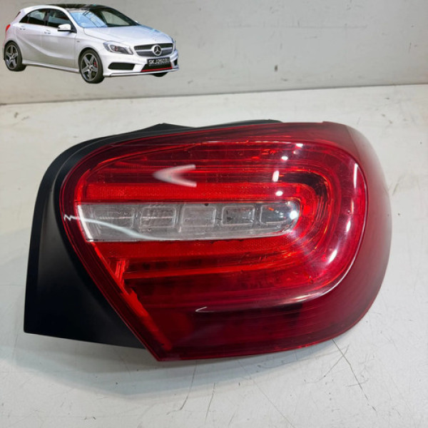 Lanterna Traseira Mercedes A200 2014 2015 C/led Direita Direito/passageiro Vermelho