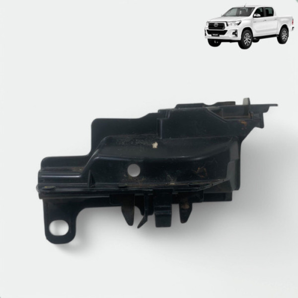 Acabamento Churrasqueira Hilux 2016 A 2021 Direito 