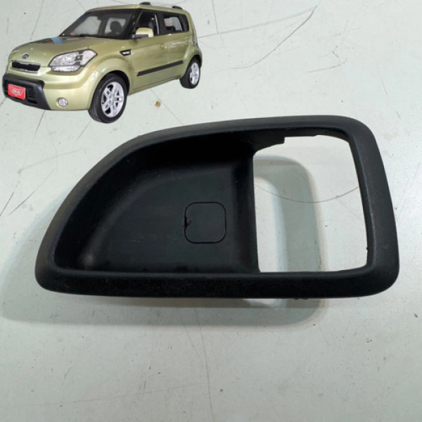 Moldura Maçaneta Traseira Esquerda Kia Soul 2009 A 2012 Preto Traseira