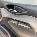 Forro Porta Dianteira Direita Chevrolet Onix 2013 A 2019 Preto E Cinza