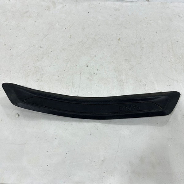 Soleira Porta Dianteira Direita Bmw 120i 2016 a 2018 Preto