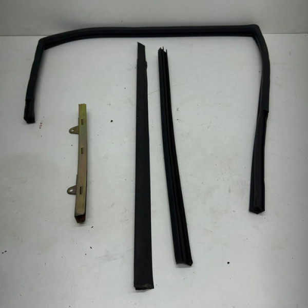 Kit Borracha Porta Traseira Esquerda Cherry Qq 2015 1.0 3cc