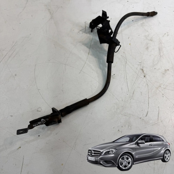 Flexivel Freio Dianteiro Direito Mercedes A200 1.6 2014 2017