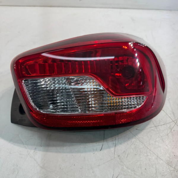 Lanterna Direita Renault Kwid 2018 2019 2020 2021 2022 2024 Direito/passageiro Vermelho