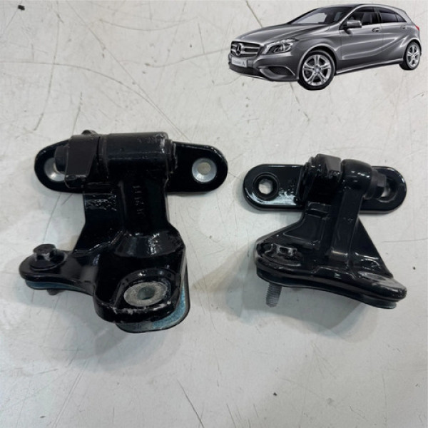 Dobradiça Porta Traseira Esquerda Mercedes A200 2013 2017