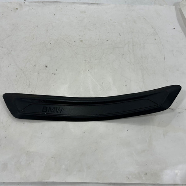 Soleira Porta Traseira Esquerda Bmw 120i 2016 a 2018 Preto