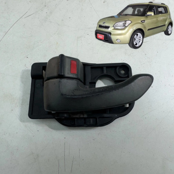 Maçaneta Porta Dianteira Esquerda Kia Soul 2009 A 2012 Preto Dianteira