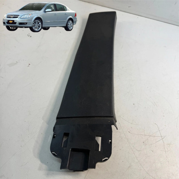 Moldura Coluna Central Esquerda Vectra Elite 2006 A 2012