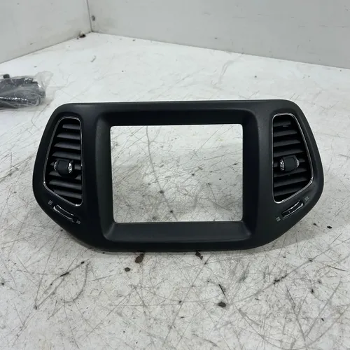 Moldura Rádio Multimidia Jeep Compass 2018 A 2021 Preto