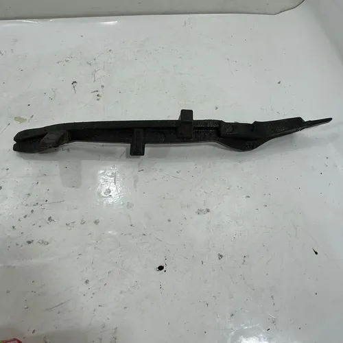 Isopor Isolador Paralama Esquerdo Toyota Etios 1.5 2017 A 20