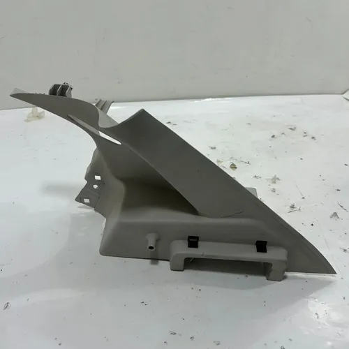 Suporte Tampão Bagagito Traseiro Direito Onix Prisma 2013 19 Cinza