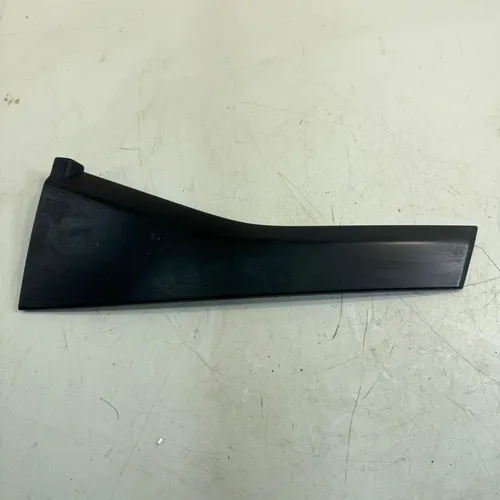 Moldura Porta Traseira Esquerda Honda Fit 2009 A 2014 Preto