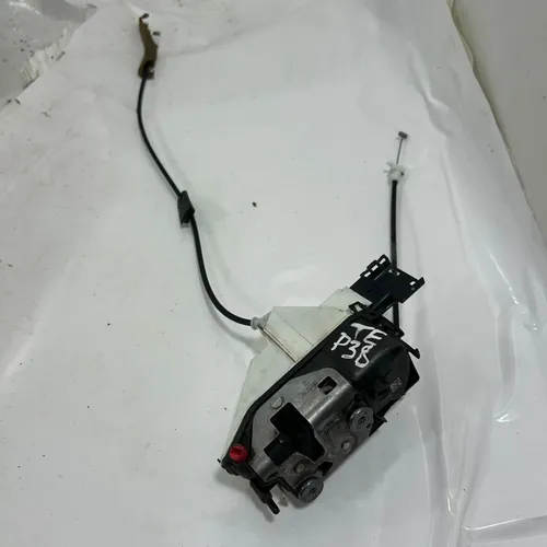 Fechadura Porta Traseira Esquerda Peugeot 308 2013 A 2016