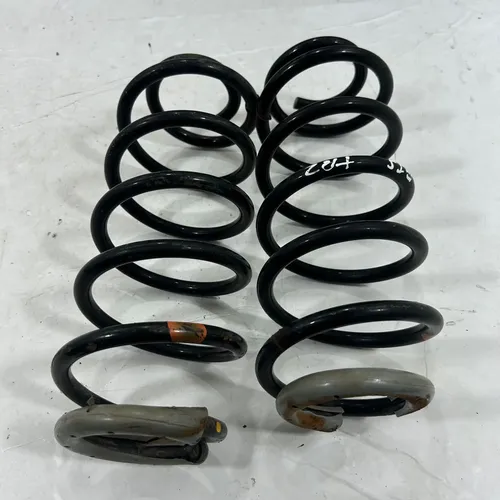 Par Molas Traseira Toyota Etios 1.3 1.5 2015 2016 2017 2019