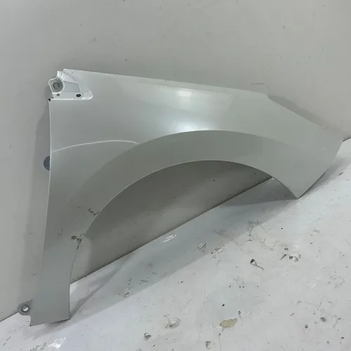 Paralama Direito Peugeot 308 1.6 Thp 2013 A 2016