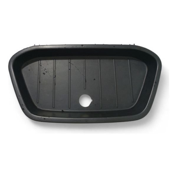 Porta Treco Superior Painel Amarok 2011 A 2014 C/detalhe Preto