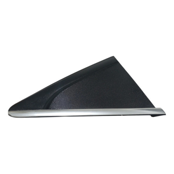 Moldura Externa Lateral Traseira Direita Gm Cruze 2014 Preto