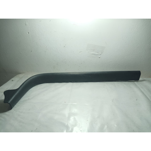 Soleira Dianteira L. Esquerdo Peugeot 307 2013 Preto