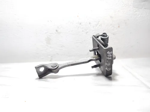 Limitador Porta Dianteira Direita Peugeot 307 2006/10