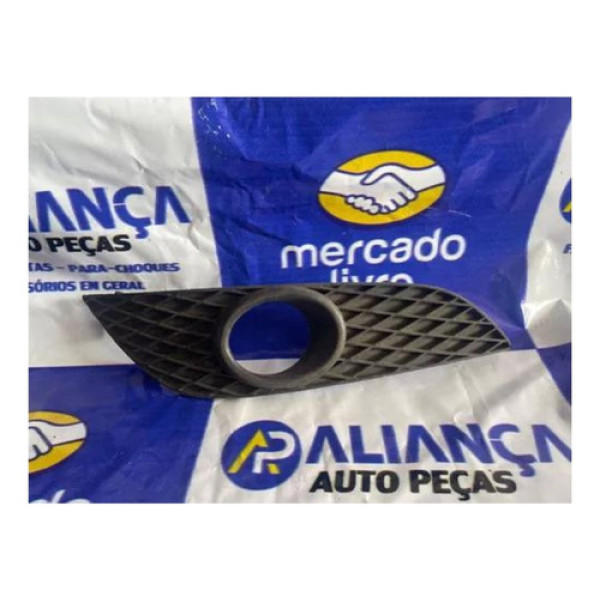  Grade Milha Gm Vectra 2009 2010 2011 Direita C/furo Preto Direito
