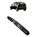 Circuito Lanterna Traseira Direita Corsa Hatch 2002 A 2012 Direito/passageiro Preto