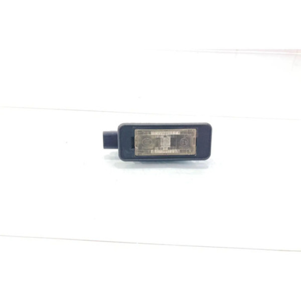 Luz De Placa Peugeot 2008 2015/2021