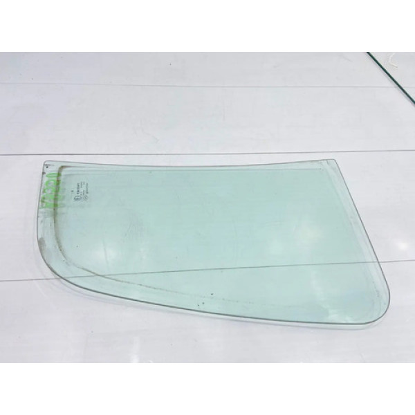 Vidro Vigia Traseiro Direito Renault Sandero 2008/2014