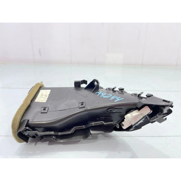 Difusor De Ar Direito Painel Ford New Fiesta 2014/2018